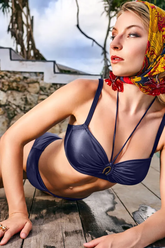 Marlies Dekkers jet-set-plunge-balcony-bikini-top