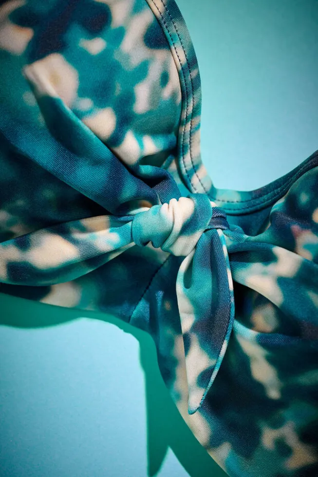 Marlies Dekkers lotus-plunge-balcony-bikini-top
